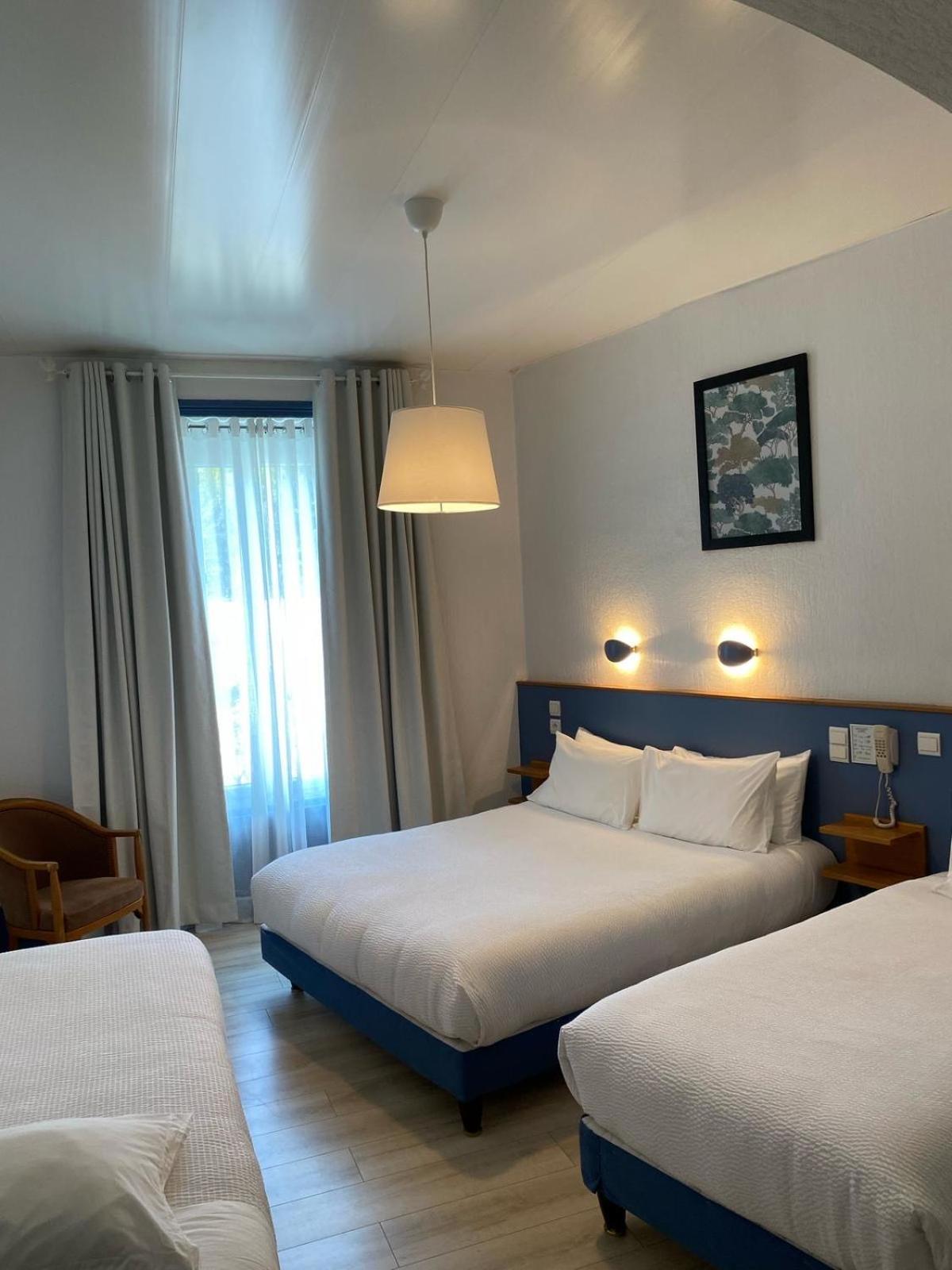 Logis Hotel Restaurant Grand Hotel De Lyon Vals-les-Bains Eksteriør bilde